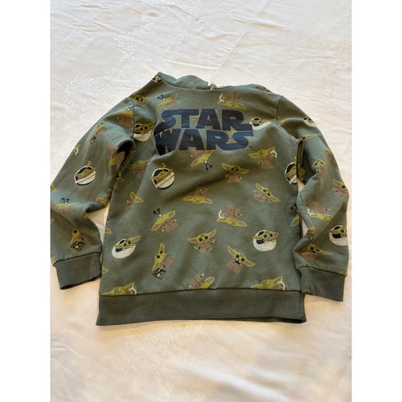 Disney Kids Star Wars The Mandalorian The Child Baby Yoda Hoodie Green size 8 - Picture 4 of 8